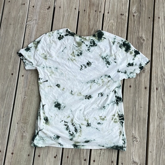 Guess U.S.A Tie Dye shirt - Picture 3 of 3